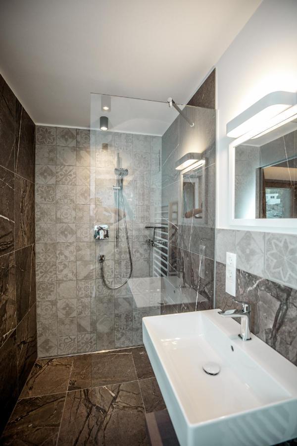 Tyrol Living & Cafe Apartment Nova Levante Bagian luar foto