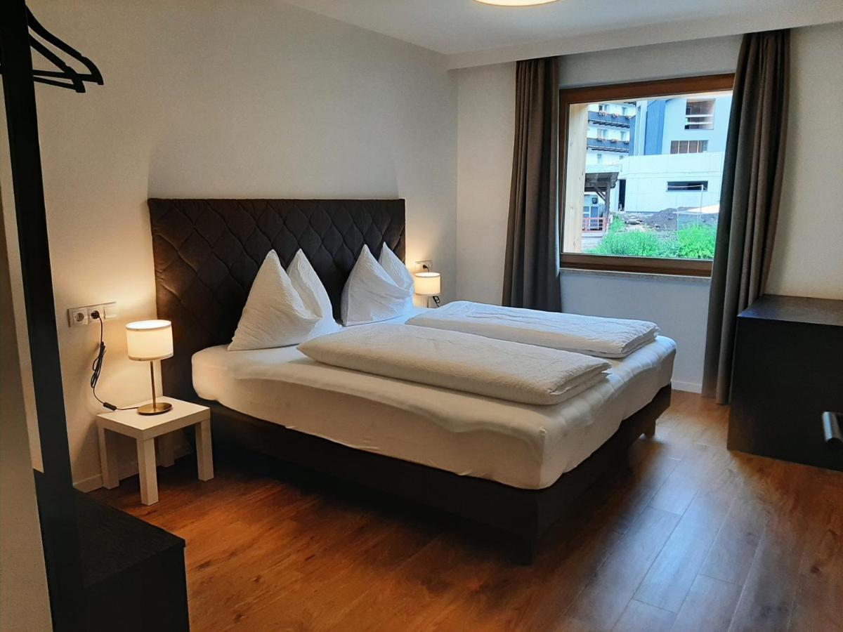 Tyrol Living & Cafe Apartment Nova Levante Bagian luar foto