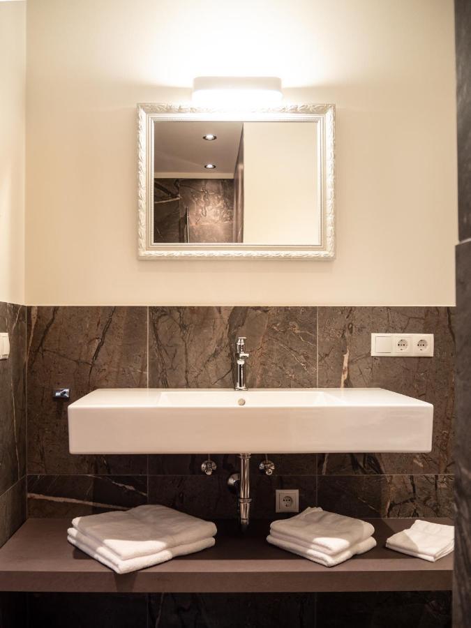 Tyrol Living & Cafe Apartment Nova Levante Bagian luar foto