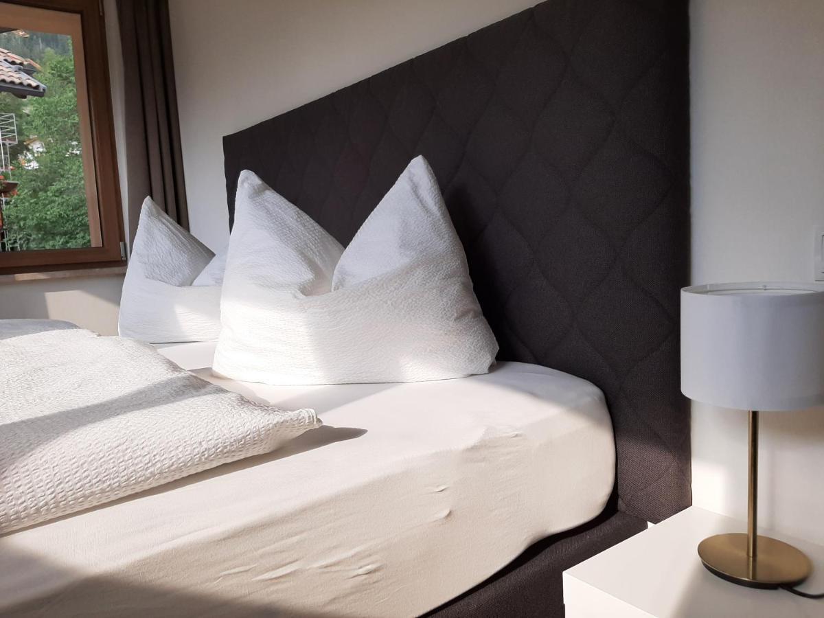 Tyrol Living & Cafe Apartment Nova Levante Bagian luar foto